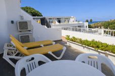 Apartamento em Albufeira - T1 Jordão - vista mar, piscina e Wifi a 150m praia