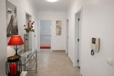 Condomínio em Albufeira - T2 Cond. Privado A/C. piscinas, praia a 500m