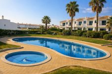 Apartamento em Albufeira - T3 oura Cond. Privado