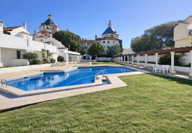 Apartamento em Quarteira - T2 Porto Marina, a 4 min. Marina Vilamoura