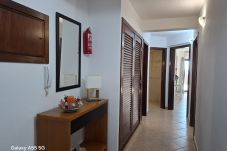 Apartment in Quarteira - T2 Porto Marina, a 4 min. Marina Vilamoura
