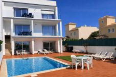 Apartment in Albufeira - T2 r/c Galé, Piscina, BBQ, A/C, para a praia vai a