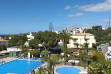 Appartement à Albufeira - T1 Jordão - vista mar, piscina e Wifi a 150m praia