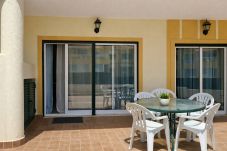 Appartement à Albufeira - T2 Golfinho, com terraço, BBQ, wifi e piscina