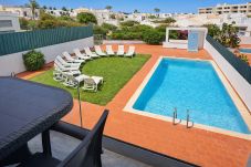 Appartement à Albufeira - T2 1º vista mar Galé, wifi, a/c, piscina, para a p
