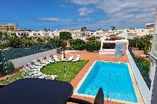 Appartement à Albufeira - T2-2º vista mar, piscina, bbq, para a praia vai a