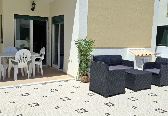 Appartement à Albufeira - T2 Estrela Mar terraço, BBQ e Wifi, a 500m praia Appartement à Albufeira - T2 Estrela Mar terraço, BBQ e Wifi, a 500m praia