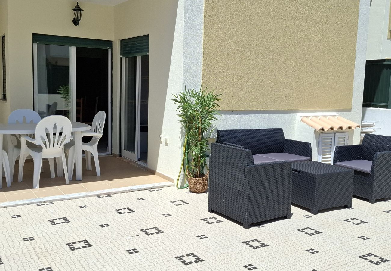 Appartement à Albufeira - T2 Estrela Mar terraço, BBQ e Wifi, a 500m praia Appartement à Albufeira - T2 Estrela Mar terraço, BBQ e Wifi, a 500m praia